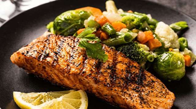 Grilled Salmon (Lunch).