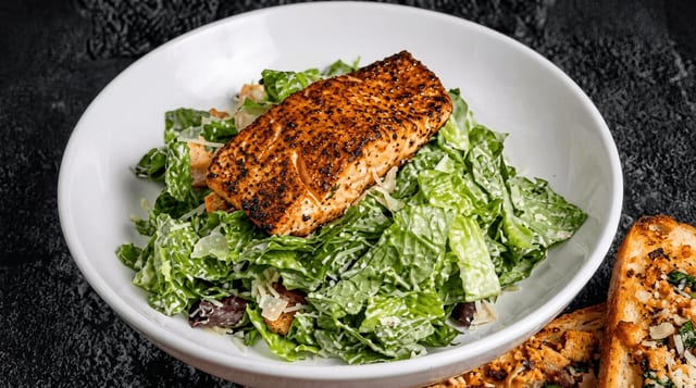 Caesar Salmon Salad (Lunch).